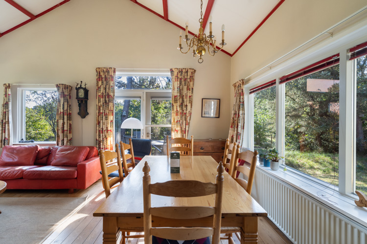 Vakantiehuis Inter Maria eethoek schiermonnikoog