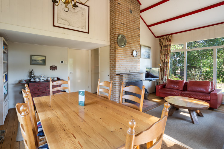 Vakantiehuis Inter Maria eethoek