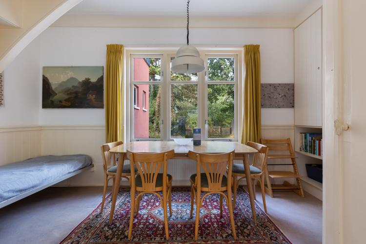 vakantiehuisje schiermonnikoog Koekoek eetkamer 