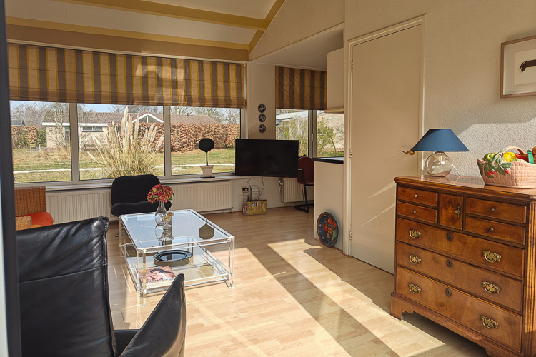 vakantiehuis bungalow Schiermonnikoog Les Quatre Saisons woonkamer
