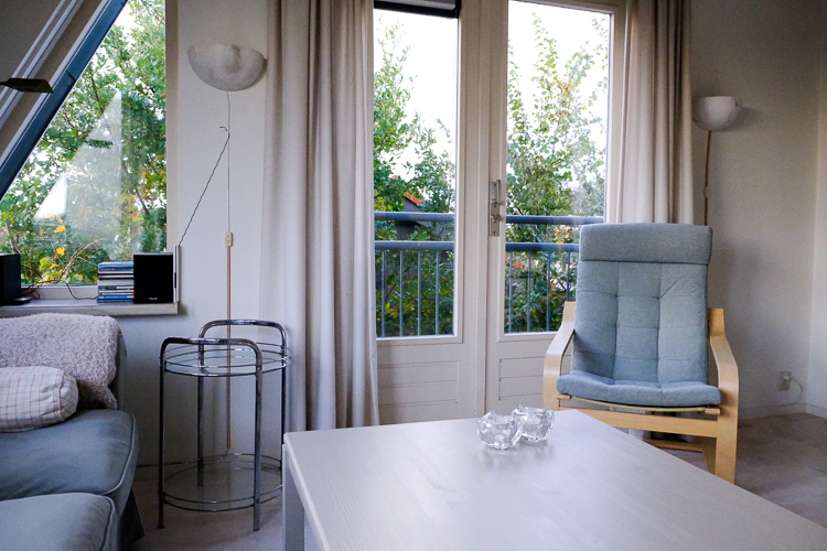 lichte inrichting vakantiehuis op Schiermonnikoog