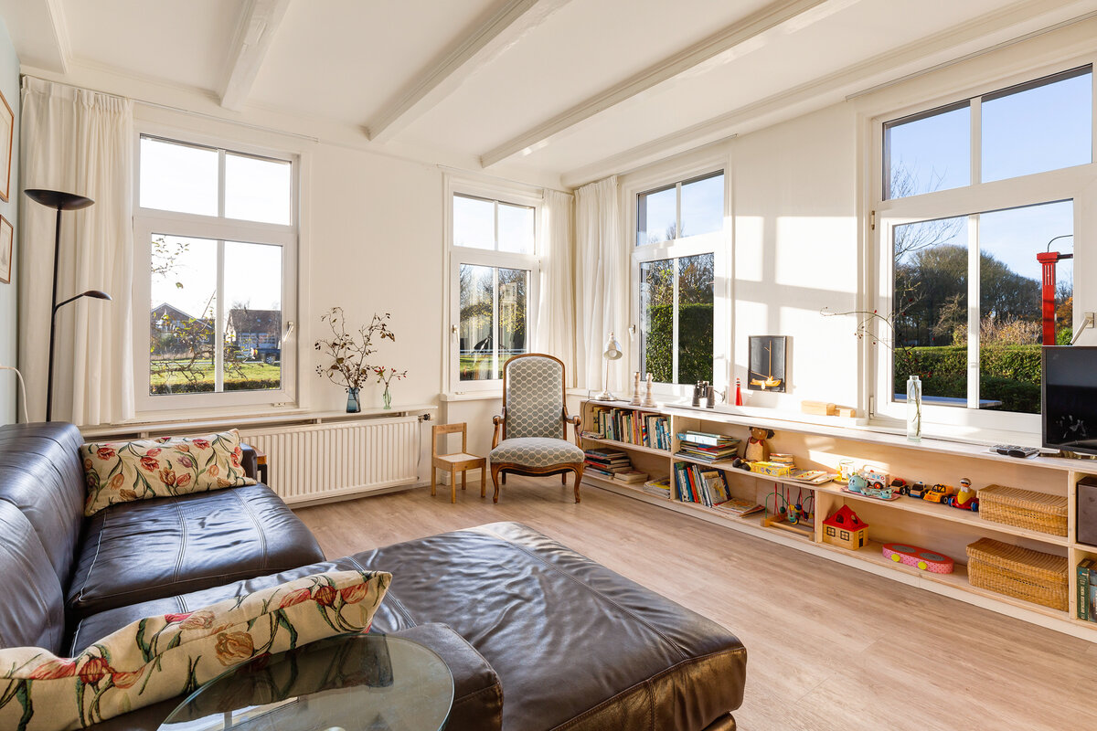 woonkamer ramen vakantiehuis schiermonnikoog zevenhuizen