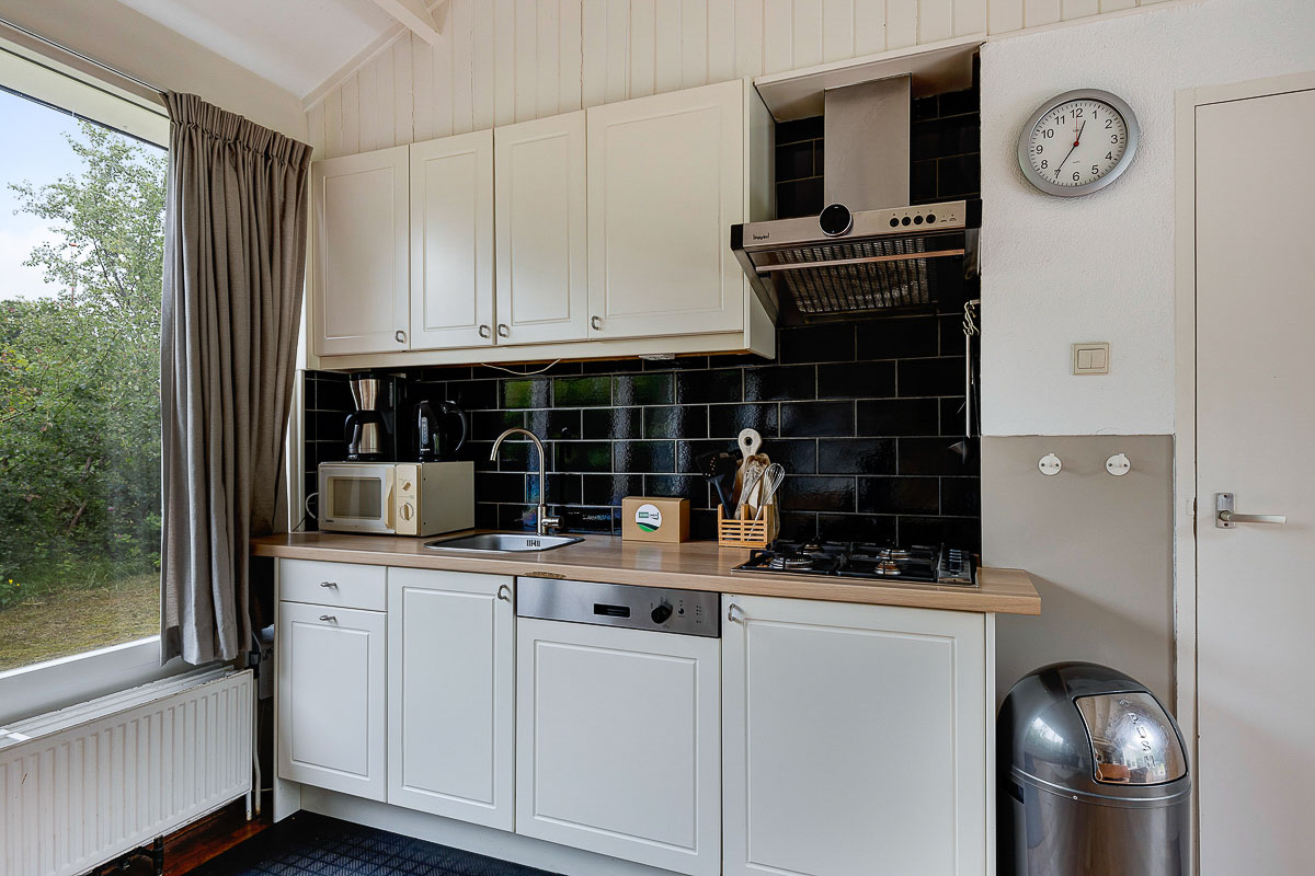 keuken Sukerjantjen vakantiehuis schiermonnikoog